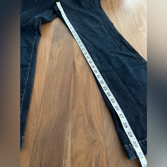 The Perfect Vintage Flare Haskins Wash. tags removed and tried on. Never worn. - Picture 8 of 9